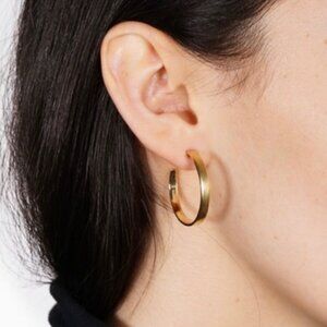 Mejuri Boyfriend Hoops